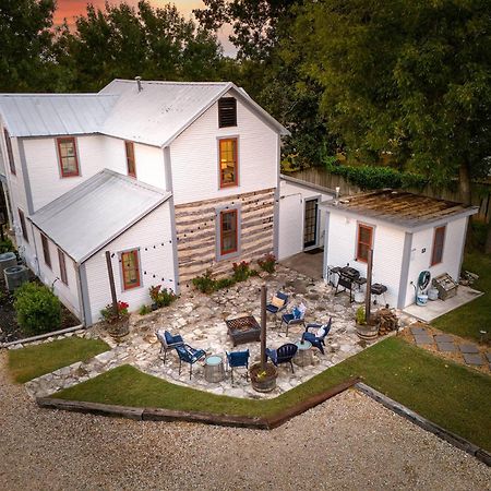 Katarina Haus - Hot Tub & Fire Pit Villa Fredericksburg Ngoại thất bức ảnh