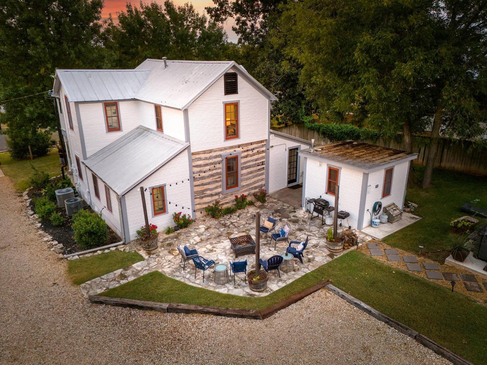Katarina Haus - Hot Tub & Fire Pit Villa Fredericksburg Ngoại thất bức ảnh